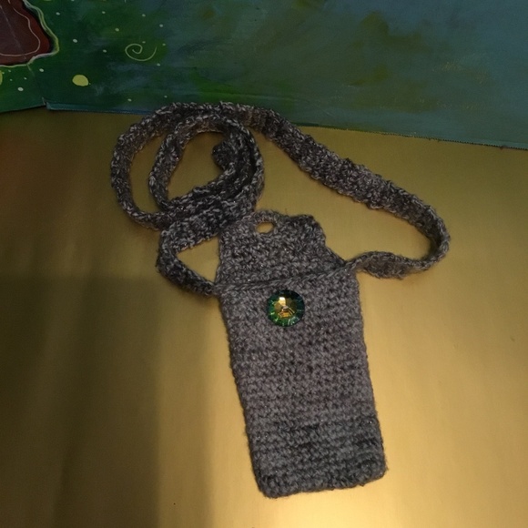 New Handcrafted Crochet Cell Phone purse - Picture 3 of 4